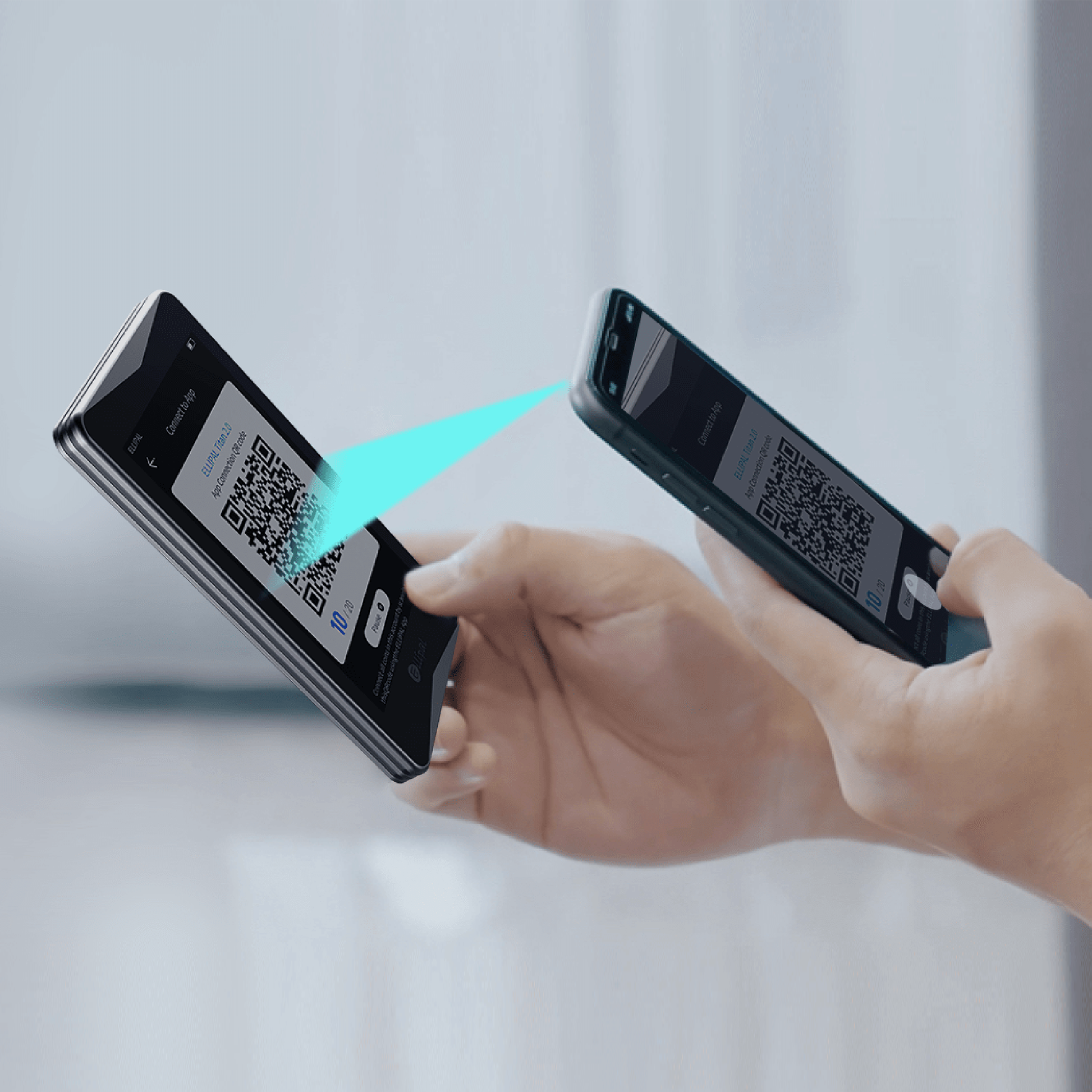 ELLIPAL Titan 2.0 signing a transaction via QR code with a smartphone
