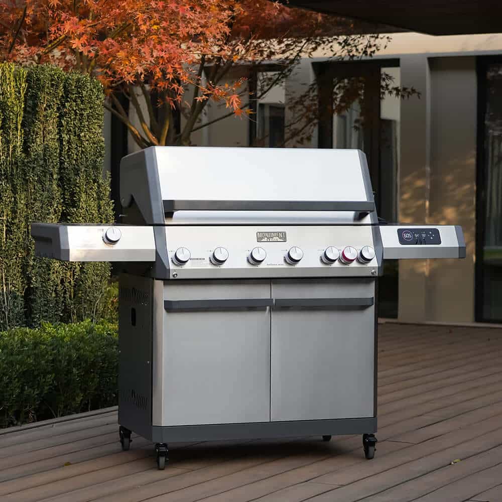 Monument Eminence 605 gas grill with included rotisserie kit